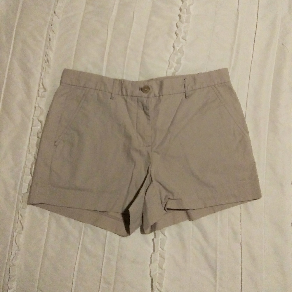 Gap Light Gray (3.5") Chino Shorts - size 0